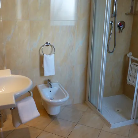 Ih Admiral 4* Padova